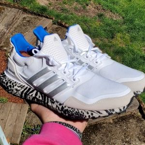 New women's Adidas Ultra boost DNA